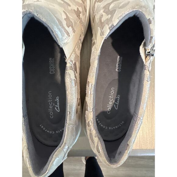 Clarks Women's Layton Step Sneakers Ivory Camo Size 8.5M - Picture 5 of 9